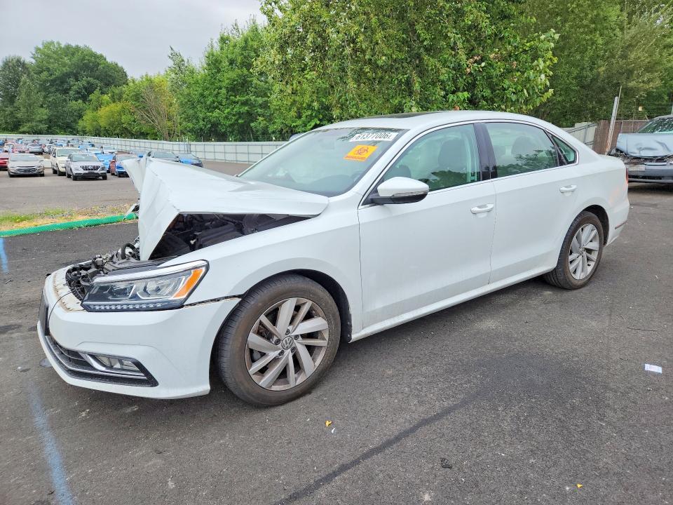 Продаж на аукціоні авто 2018 Volkswagen Passat, vin: 1VWBA7A34JC040926, номер лоту: 61377006