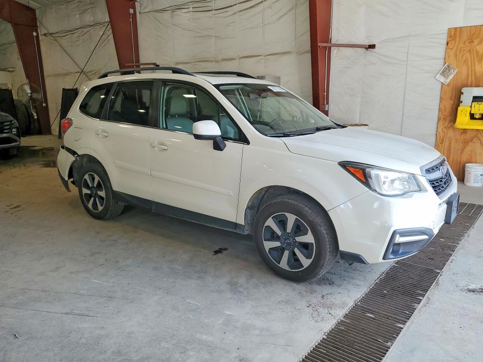 Продаж на аукціоні авто 2017 Subaru Forester, vin: JF2SJAJC7HH400902, номер лоту: 60977386