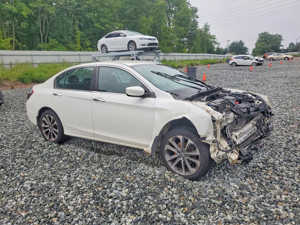 2014 Honda Accord მანქანა იყიდება აუქციონზე, vin: 1HGCR2F50EA149092, აუქციონის ნომერი: 62866286