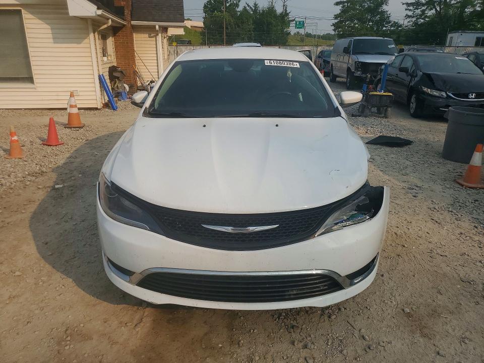 61080386 :رقم المزاد ، 1C3CCCAB6FN640669 vin ، 2015 Chrysler 200 مزاد بيع