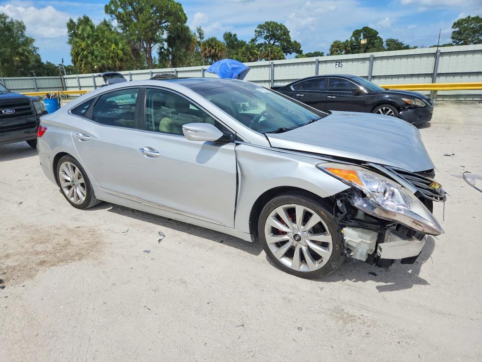 61597076 :رقم المزاد ، KMHFH4JG5GA550400 vin ، 2016 Hyundai Azera مزاد بيع