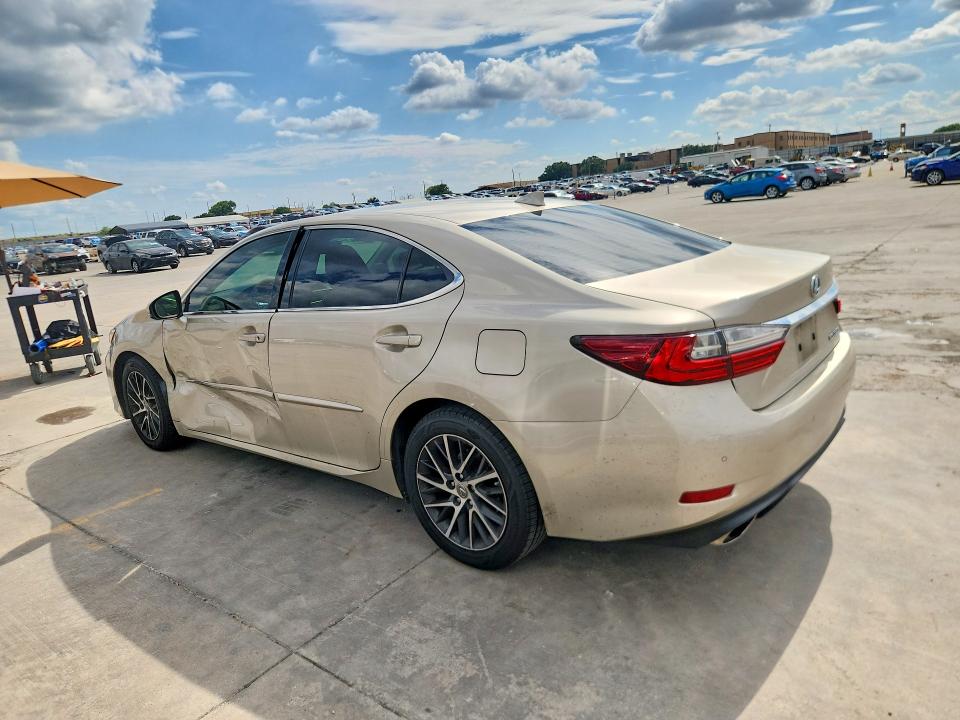 59735846 :رقم المزاد ، 58ABK1GGXGU012434 vin ، 2016 Lexus Es مزاد بيع