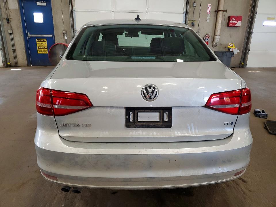 2015 Volkswagen Jetta მანქანა იყიდება აუქციონზე, vin: 3VWLA7AJ6FM273053, აუქციონის ნომერი: 61232216