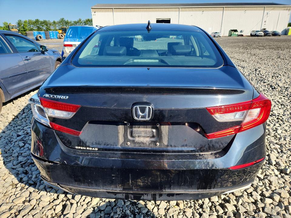 Aukcja sprzedaży 2018 Honda Accord, vin: 1HGCV1F59JA073811, numer aukcji: 61521196