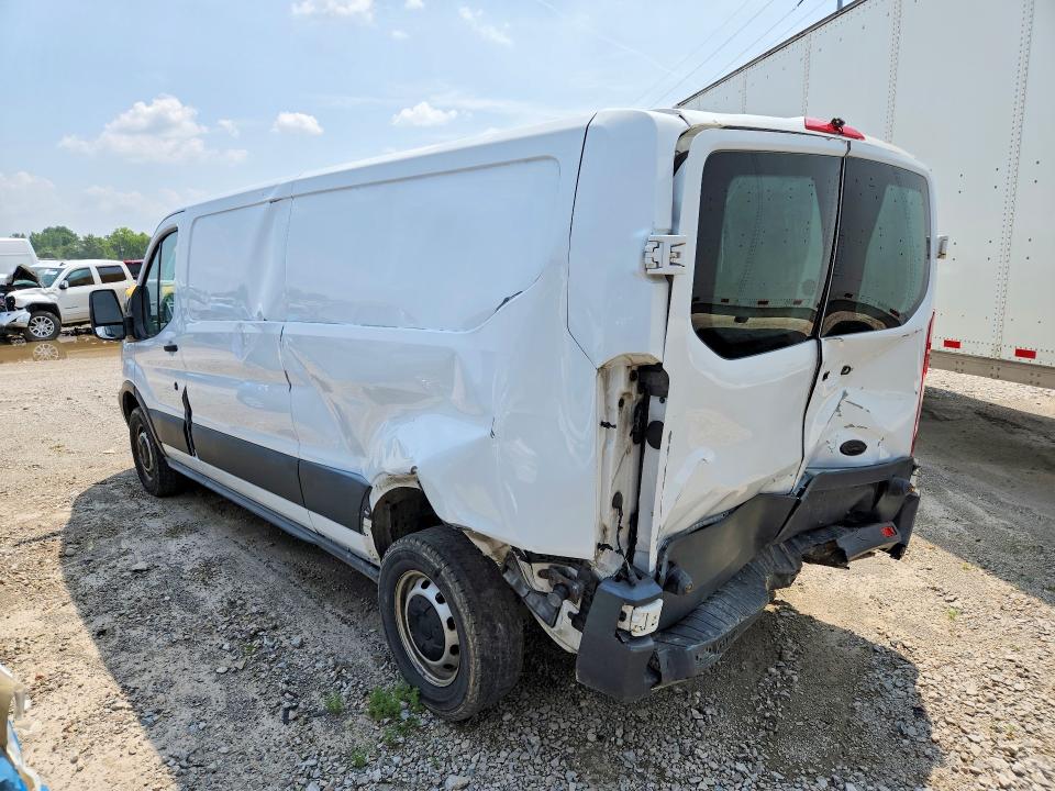 2015 Ford Transit მანქანა იყიდება აუქციონზე, vin: 1FTNE2YM4FKA32263, აუქციონის ნომერი: 63563266