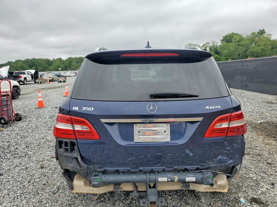 2015 Mercedes-benz Ml მანქანა იყიდება აუქციონზე, vin: 4JGDA5HB2FA514433, აუქციონის ნომერი: 61891246
