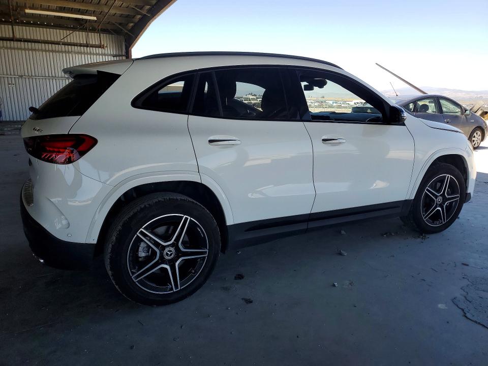 Продажа на аукционе авто 2025 Mercedes-benz Gla, vin: W1N4N4HB0SJ704236, номер лота: 61060406