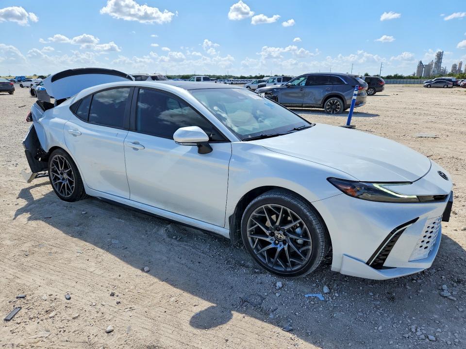 60177706 :رقم المزاد ، 4T1DAACK2SU151818 vin ، 2025 Toyota Camry مزاد بيع