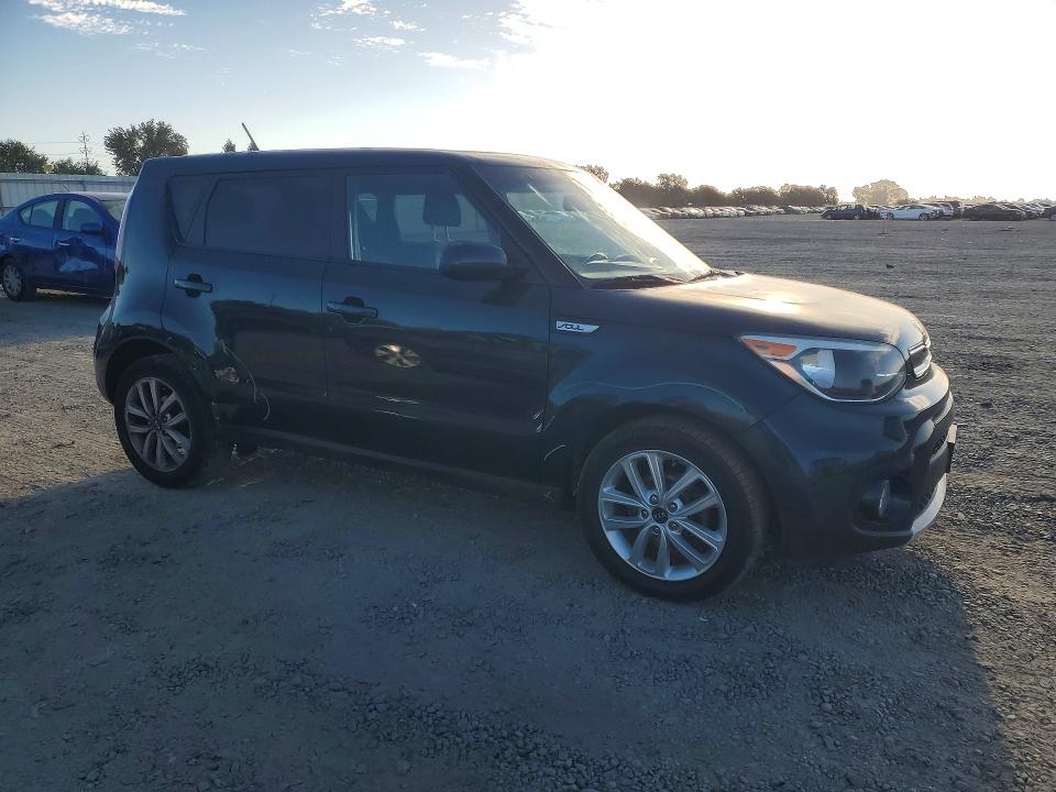 Aukcja sprzedaży 2017 Kia Soul, vin: KNDJP3A56H7463582, numer aukcji: 61331996