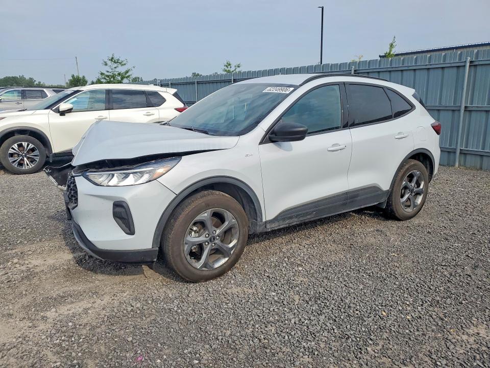 2025 Ford Escape მანქანა იყიდება აუქციონზე, vin: 1FMCU9MN6SUB13714, აუქციონის ნომერი: 62249906