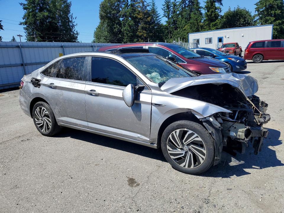 Продажа на аукционе авто 2020 Volkswagen Jetta, vin: 3VWGB7BU2LM071006, номер лота: 61188636