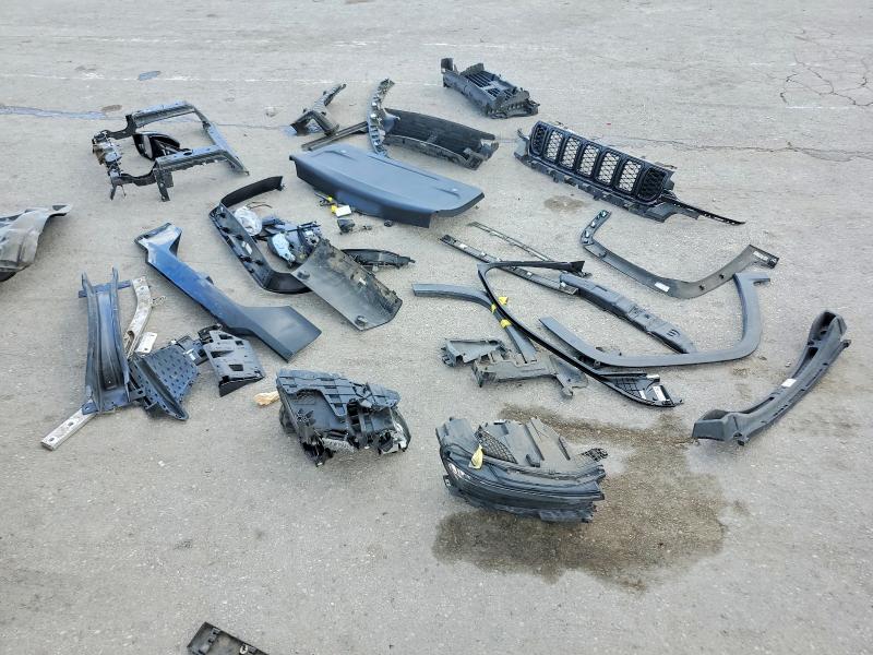 2022 Jeep Grand Cherokee მანქანა იყიდება აუქციონზე, vin: 1C4RJHAG1PC640497, აუქციონის ნომერი: 60527056