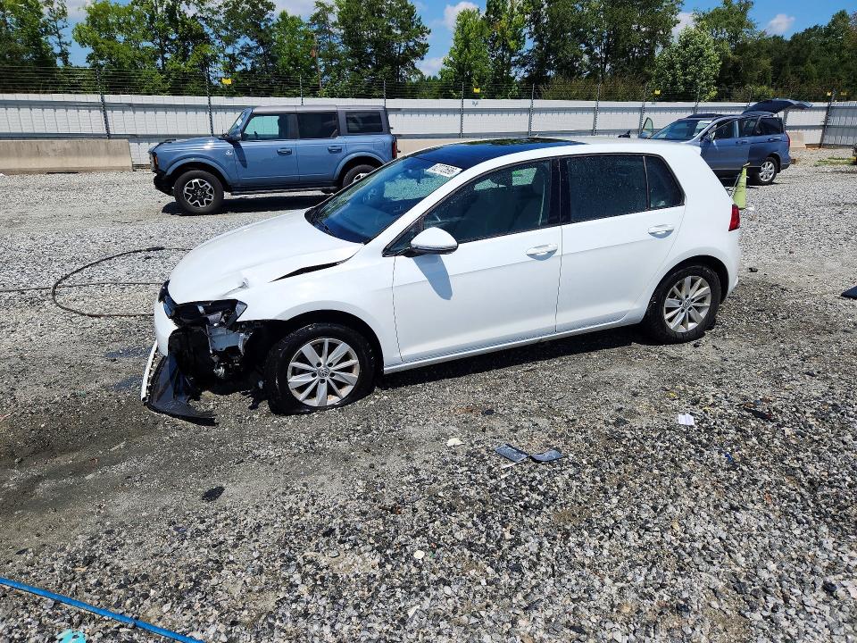 Продажа на аукционе авто 2016 Volkswagen Golf, vin: 3VW217AU7GM008200, номер лота: 62772696