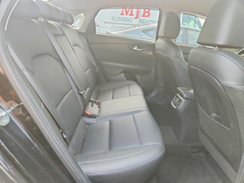 2019 Kia Forte მანქანა იყიდება აუქციონზე, vin: 3KPF54AD8KE119980, აუქციონის ნომერი: 60586276