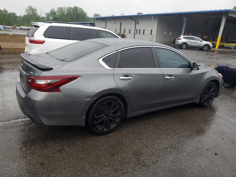 Aukcja sprzedaży 2017 Nissan Altima, vin: 1N4AL3AP8HC266052, numer aukcji: 62539826