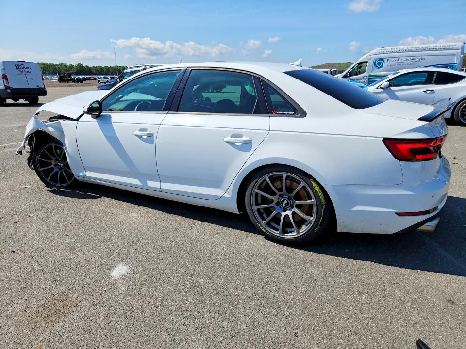 60177206 :رقم المزاد ، WAUANAF41HN008965 vin ، 2017 Audi A4 مزاد بيع