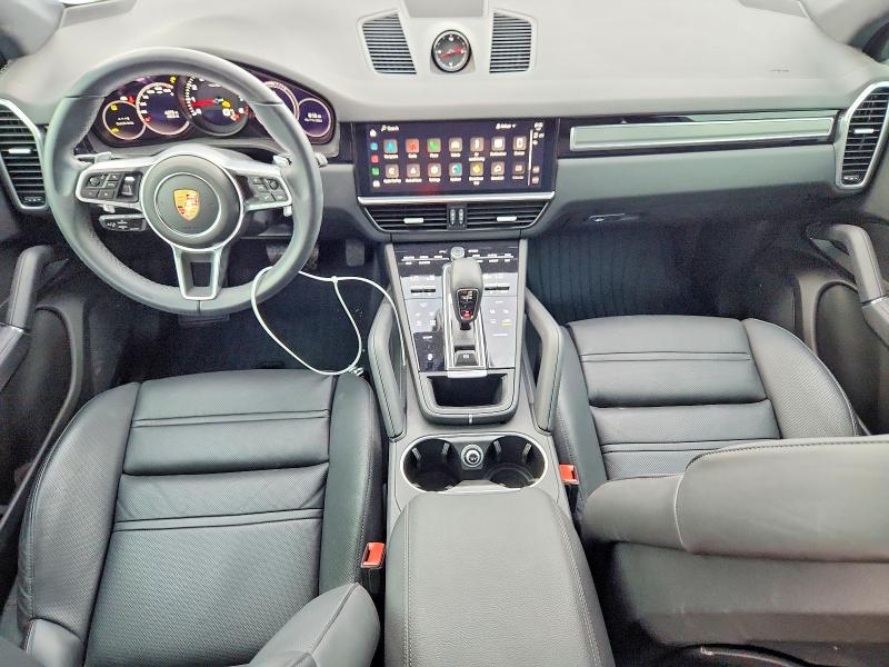 60800536 :رقم المزاد ، WP1AA2AYXNDA05917 vin ، 2022 Porsche Cayenne مزاد بيع