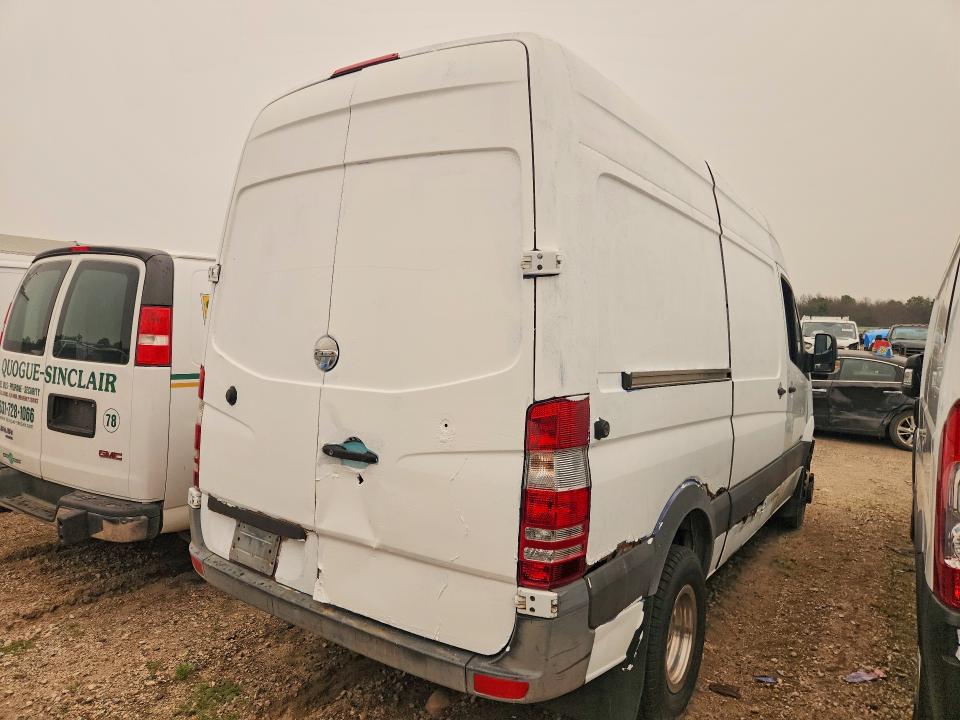 2011 Freightliner Sprinter მანქანა იყიდება აუქციონზე, vin: WDYPF0CC0B5532653, აუქციონის ნომერი: 58953986