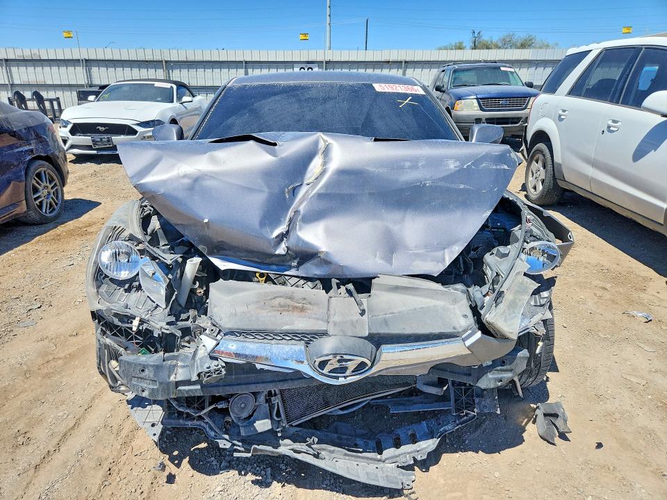 51921366 :رقم المزاد ، KMHTC6AD4DU166752 vin ، 2013 Hyundai Veloster مزاد بيع