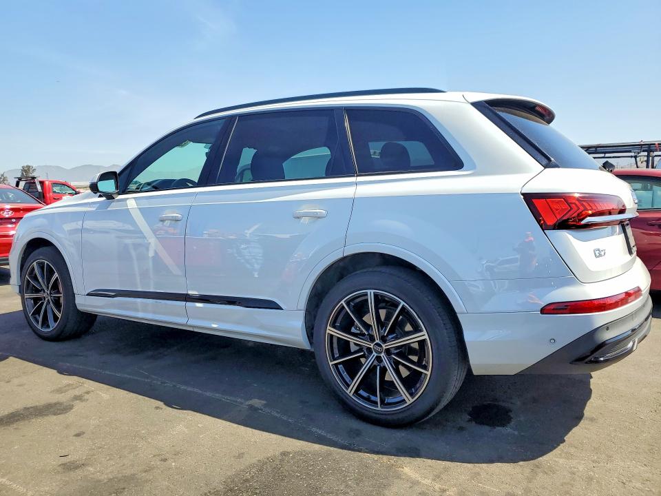 2020 Audi Q7 მანქანა იყიდება აუქციონზე, vin: WA1LXAF70LD011817, აუქციონის ნომერი: 62526216