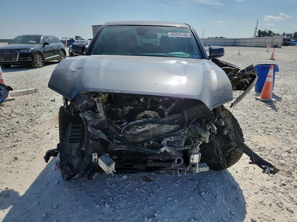 63295186 :رقم المزاد ، 3TMCZ5ANXNM464475 vin ، 2022 Toyota Tacoma مزاد بيع