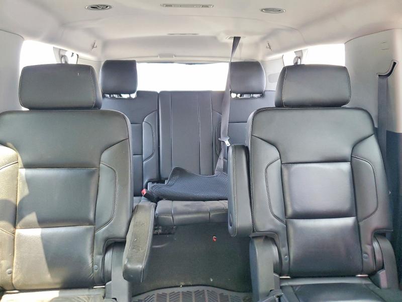 Продажа на аукционе авто 2018 Chevrolet Suburban, vin: 1GNSKHKC8JR265133, номер лота: 62748896