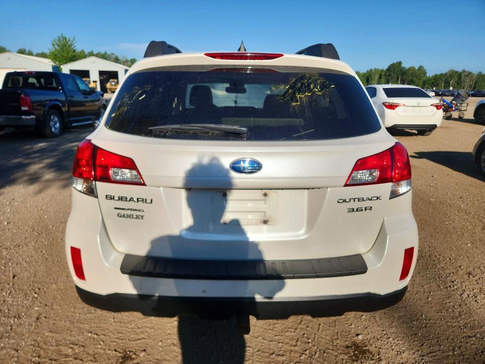 60097026 :رقم المزاد ، 4S4BRDLC3B2344436 vin ، 2011 Subaru Outback مزاد بيع