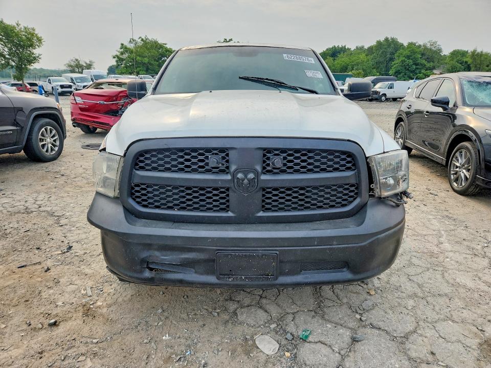Продажа на аукционе авто 2018 Ram 1500, vin: 3C6JR6AG2JG210323, номер лота: 62288576