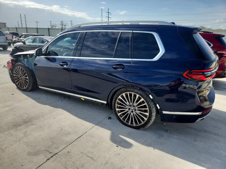 60453506 :رقم المزاد ، 5UX23EM02S9Y00044 vin ، 2025 Bmw X7 مزاد بيع