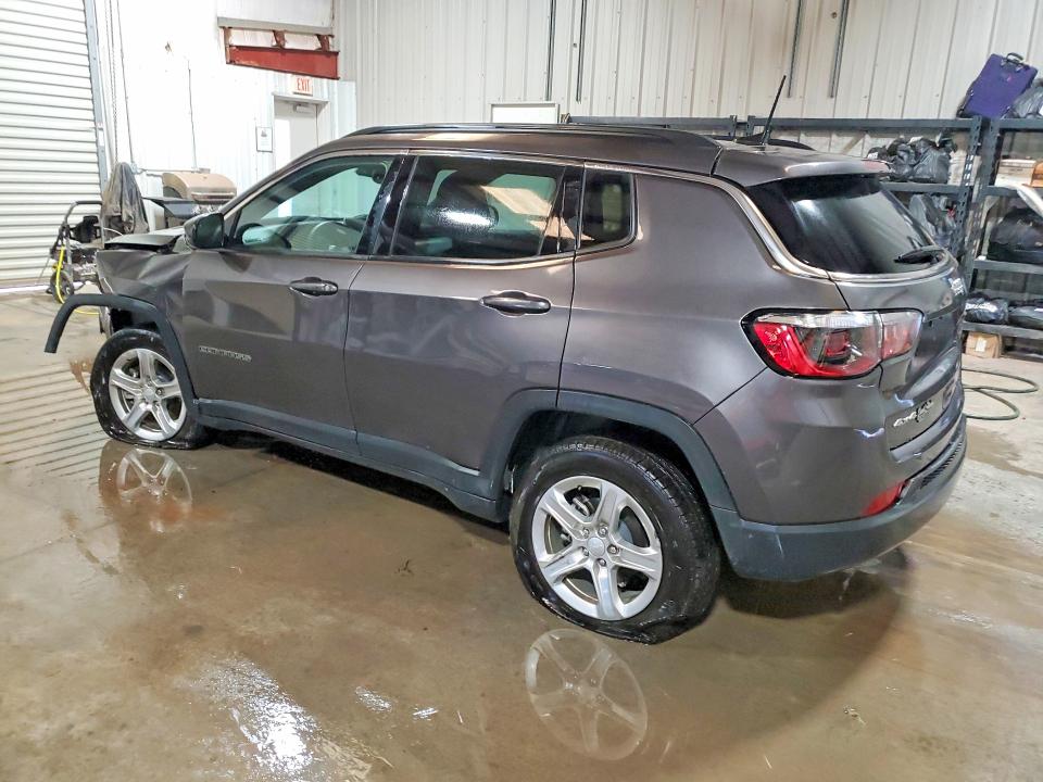62119396 :رقم المزاد ، 3C4NJDBNXRT584409 vin ، 2024 Jeep Compass مزاد بيع