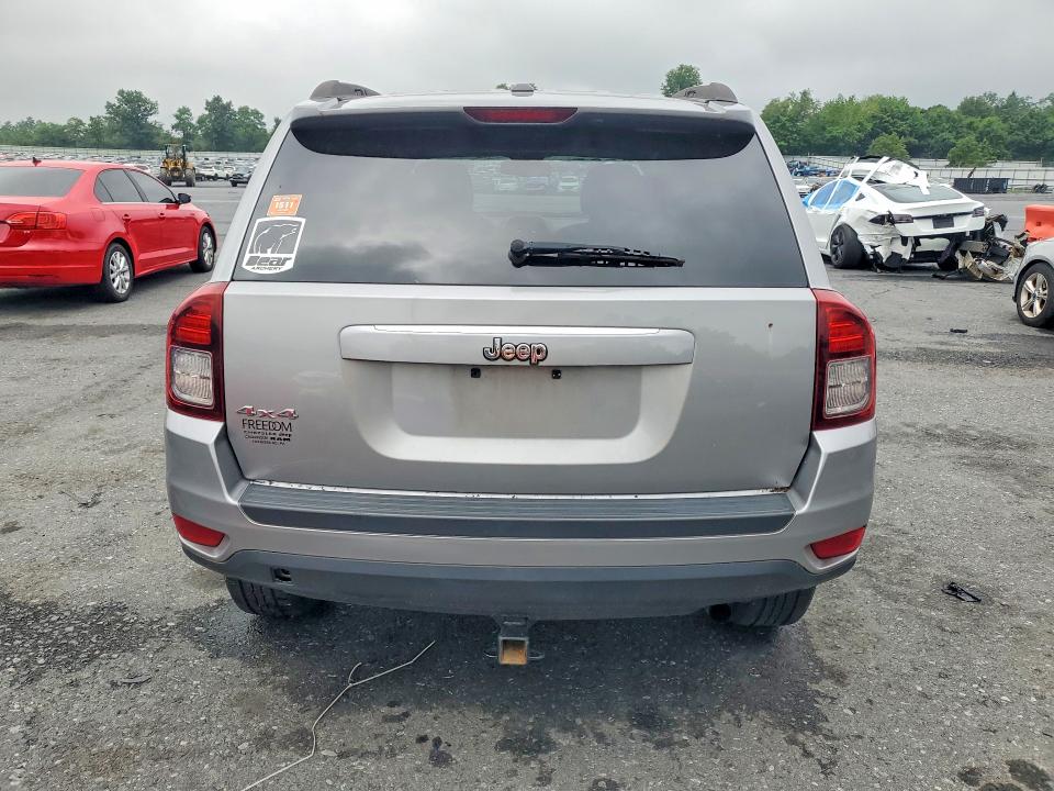 2016 Jeep Compass მანქანა იყიდება აუქციონზე, vin: 1C4NJDBB3GD674803, აუქციონის ნომერი: 60636906