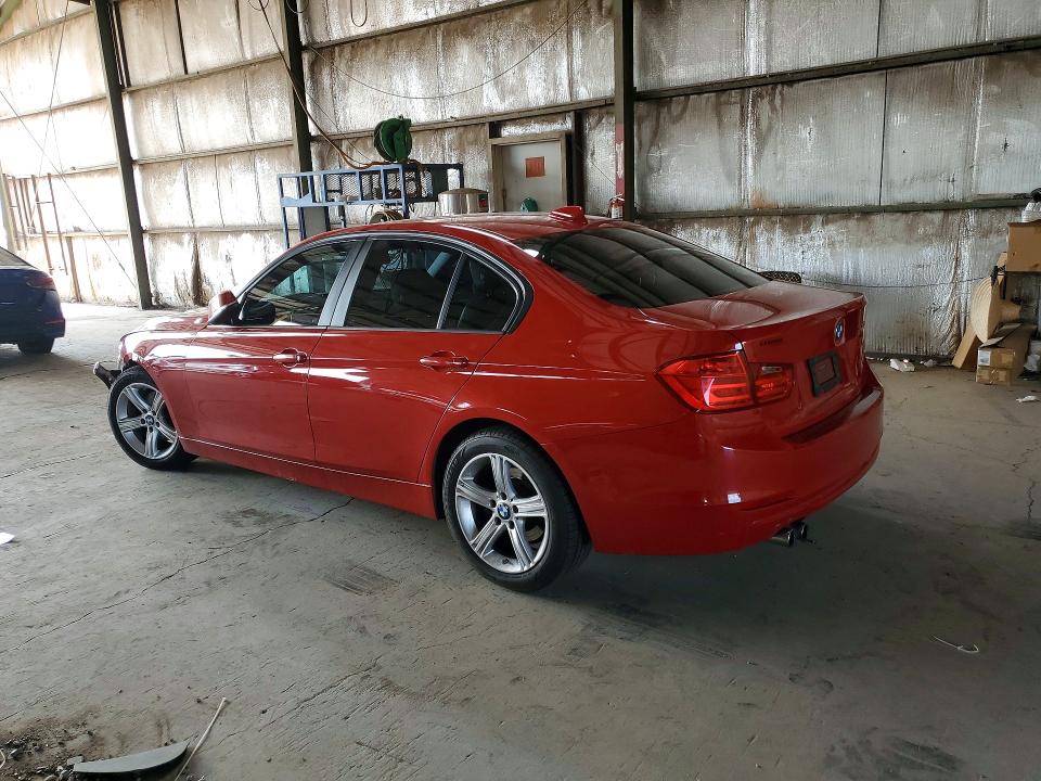 2014 Bmw 328 მანქანა იყიდება აუქციონზე, vin: WBA3A5C58EF604928, აუქციონის ნომერი: 61102536