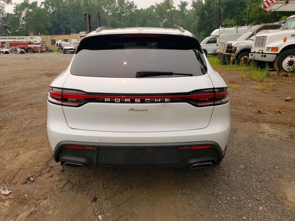 Продаж на аукціоні авто 2022 Porsche Macan, vin: WP1AA2A59NLB03509, номер лоту: 60744156