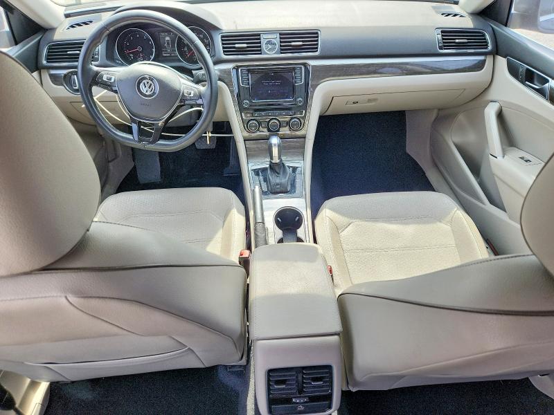 2016 Volkswagen Passat მანქანა იყიდება აუქციონზე, vin: 1VWBS7A36GC061590, აუქციონის ნომერი: 61817336