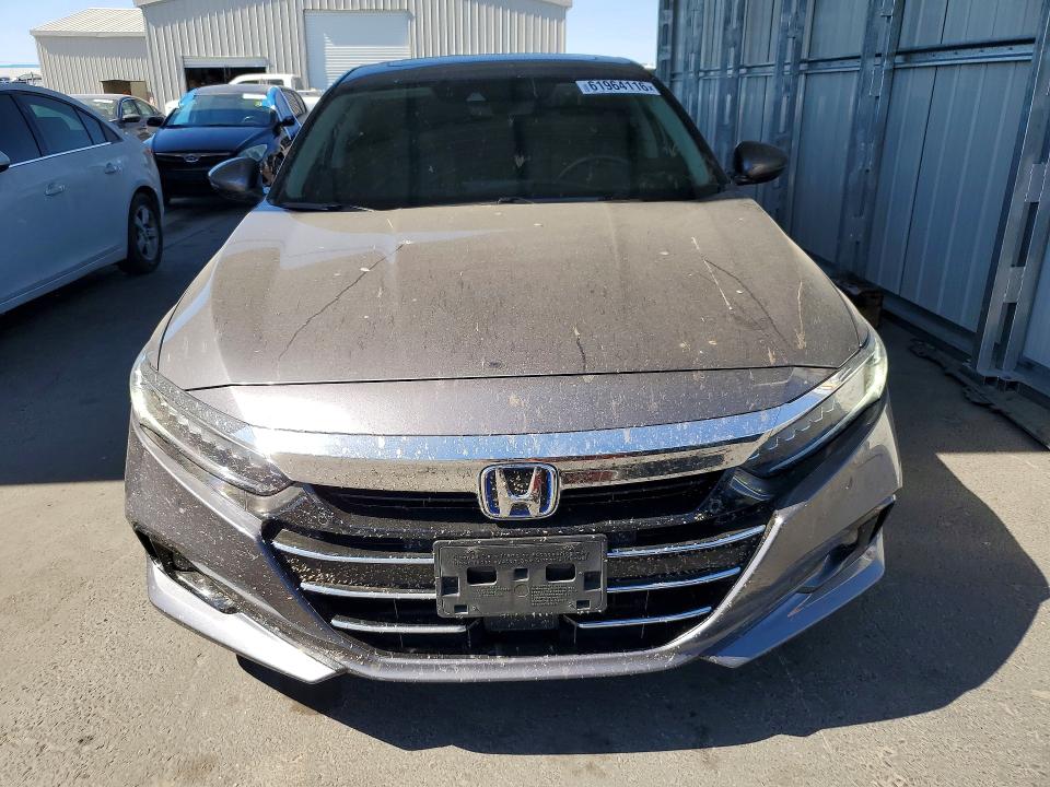 61964116 :رقم المزاد ، 1HGCV3F90NA015476 vin ، 2022 Honda Accord مزاد بيع