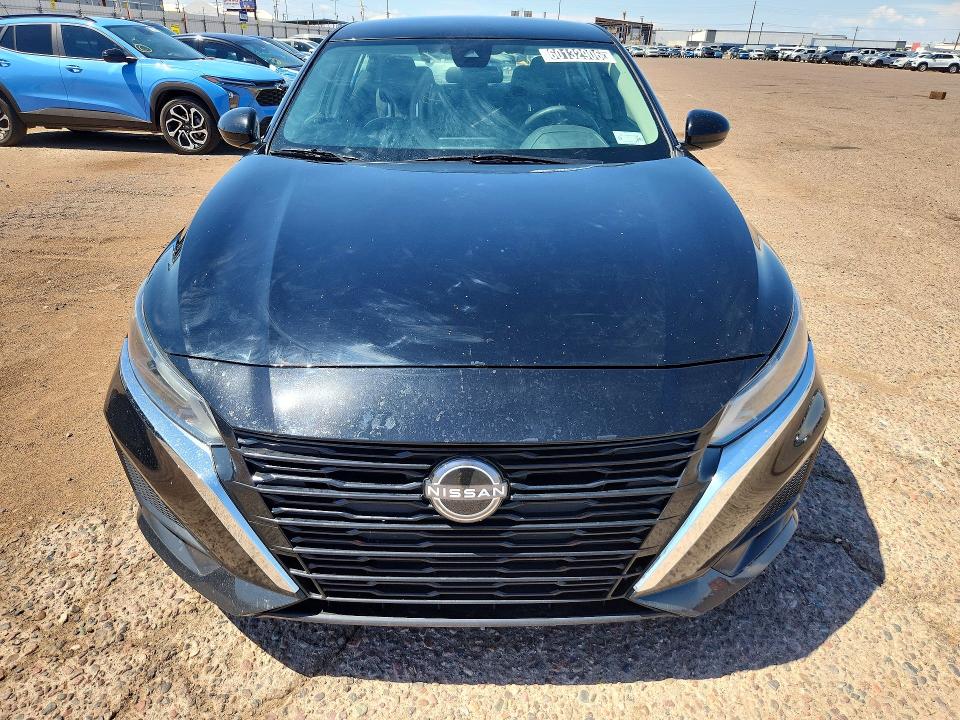 60132906 :رقم المزاد ، 1N4BL4BV6PN394638 vin ، 2023 Nissan Altima مزاد بيع