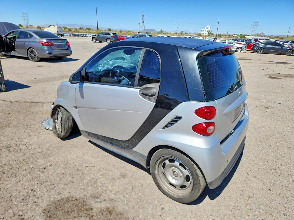 Продаж на аукціоні авто 2015 Smart Fortwo, vin: WMEEJ3BA9FK795641, номер лоту: 58655336