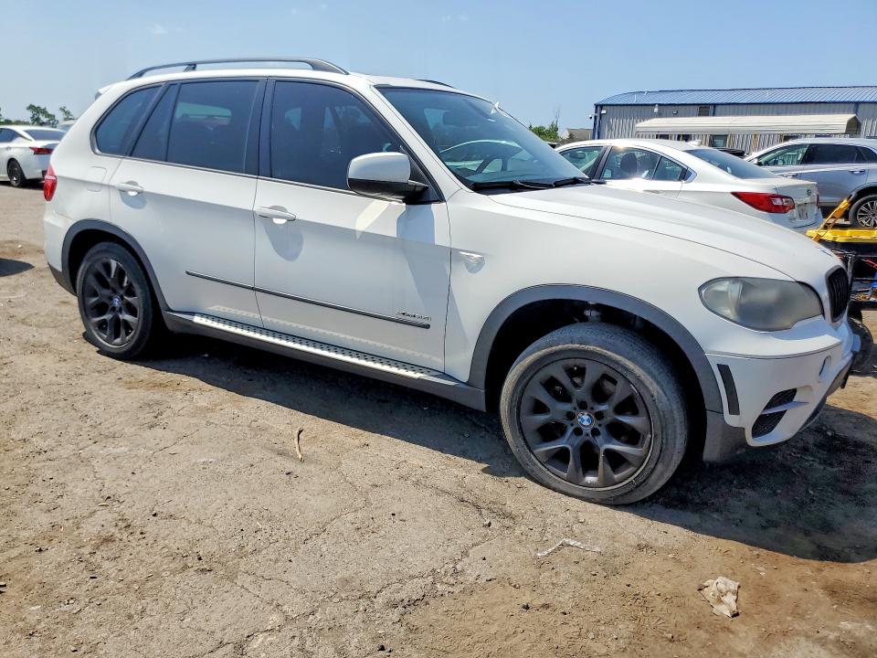 59625206 :رقم المزاد ، 5UXZV4C56BLL58081 vin ، 2011 Bmw X5 مزاد بيع