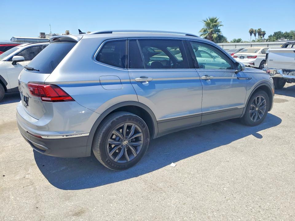 59953346 :رقم المزاد ، 3VV3B7AX7RM134382 vin ، 2024 Volkswagen Tiguan مزاد بيع