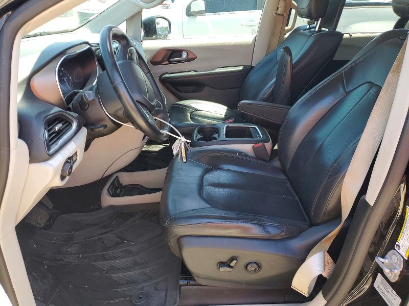 59621516 :رقم المزاد ، 2C4RC1EG6HR622582 vin ، 2017 Chrysler Pacifica مزاد بيع