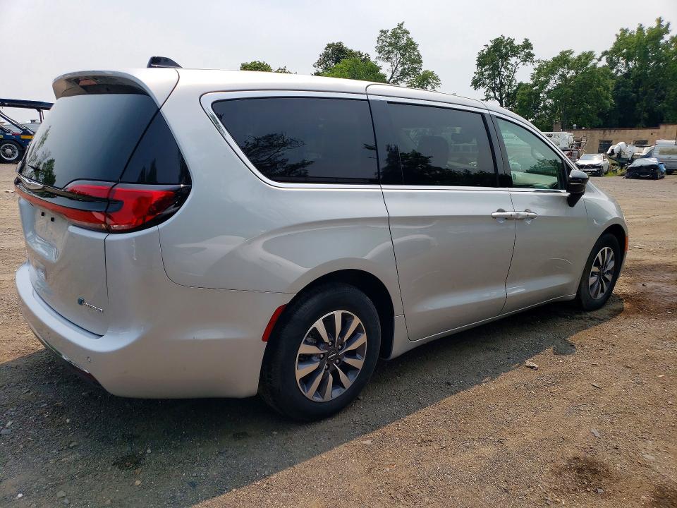 Продажа на аукционе авто 2024 Chrysler Pacifica, vin: 2C4RC1S76RR141544, номер лота: 61306966