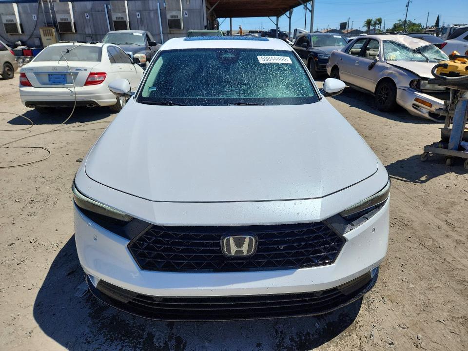 59844866 :رقم المزاد ، 1HGCY2F6XRA090635 vin ، 2024 Honda Accord مزاد بيع
