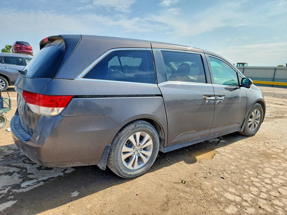 62637906 :رقم المزاد ، 5FNRL5H61EB105286 vin ، 2014 Honda Odyssey مزاد بيع