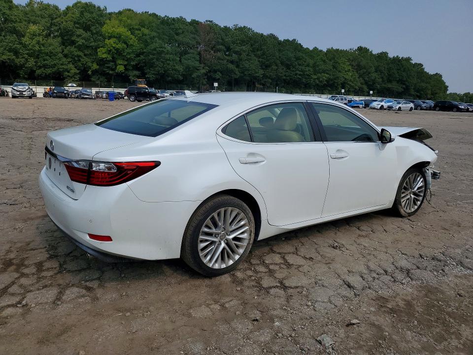 62753846 :رقم المزاد ، JTHBK1GG1D2057389 vin ، 2013 Lexus Es مزاد بيع