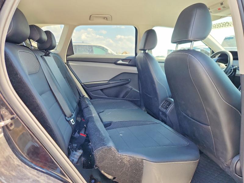 Продажа на аукционе авто 2022 Volkswagen Taos, vin: 3VVRX7B27NM045209, номер лота: 85635565