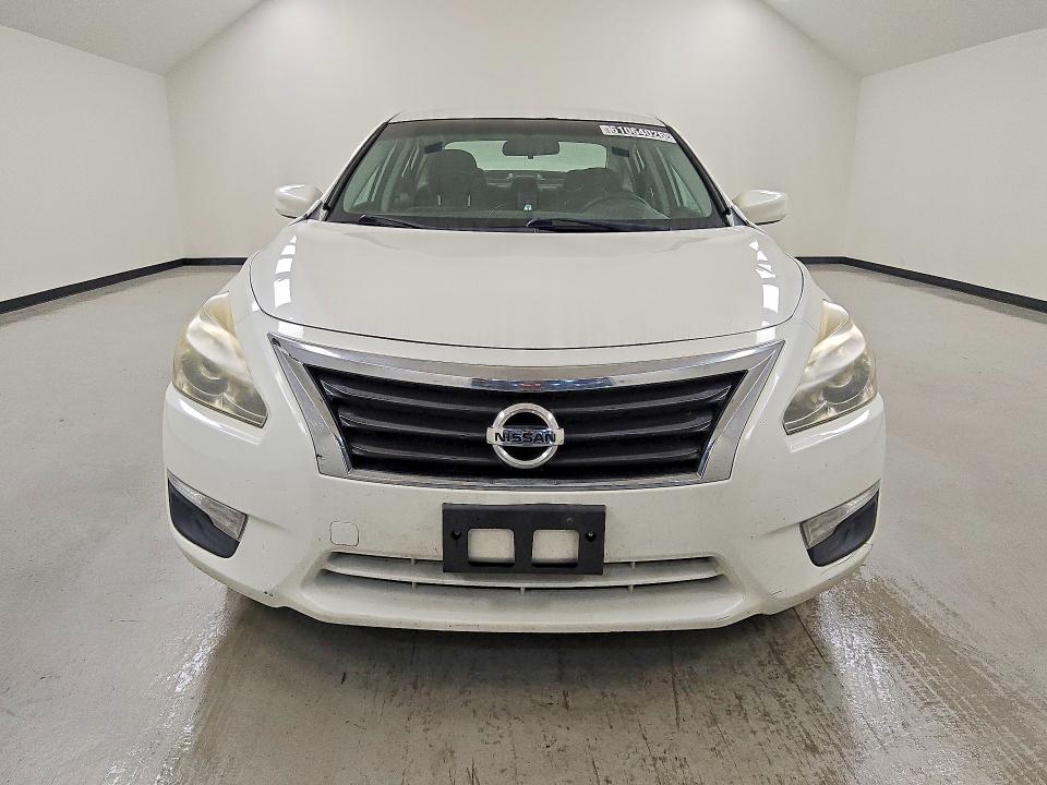 61064026 :رقم المزاد ، 1N4AL3AP7FC217678 vin ، 2015 Nissan Altima مزاد بيع