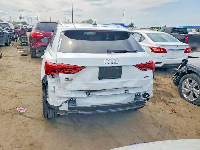 62419766 :رقم المزاد ، WA1AECF34L1068559 vin ، 2020 Audi Q3 مزاد بيع