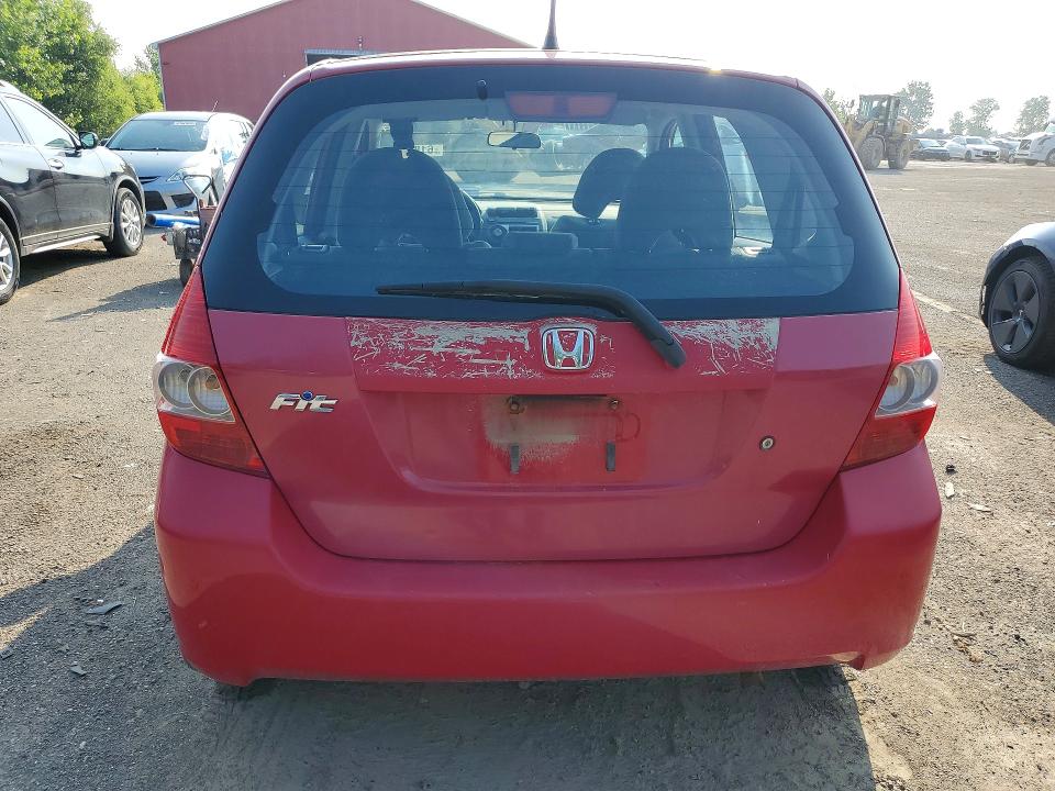 61873856 :رقم المزاد ، JHMGD38448S811035 vin ، 2008 Honda Fit مزاد بيع