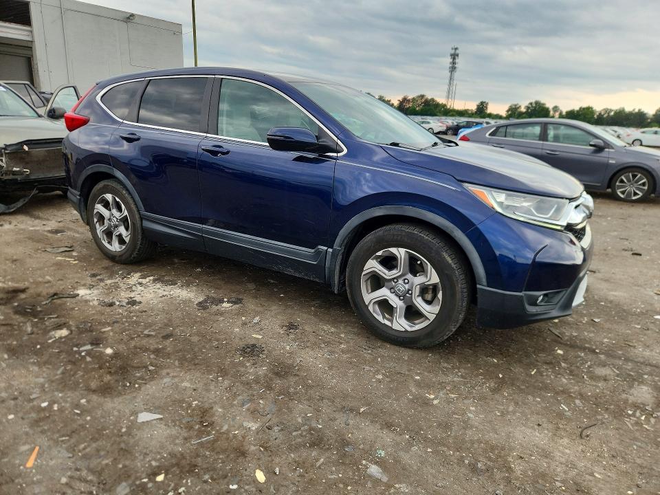 Продаж на аукціоні авто 2018 Honda Cr-v, vin: 7FARW1H58JE053581, номер лоту: 62999276