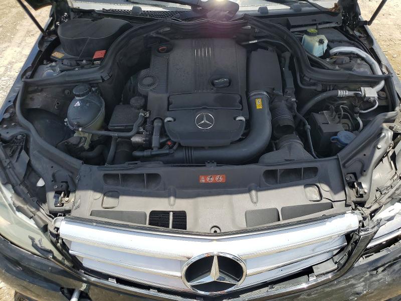 60290456 :رقم المزاد ، WDDGF4HB4DR271032 vin ، 2013 Mercedes-benz C مزاد بيع